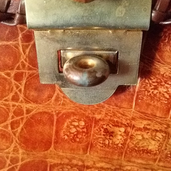 Vintage Alligator Leather Purse - Picture 5 of 8